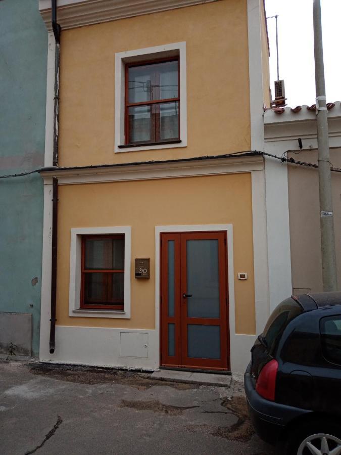 La Casa Di Gaia Villa Cabras Bagian luar foto